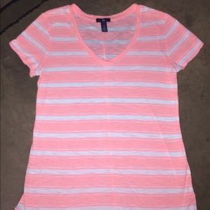 Women’s small T-shirt GAP